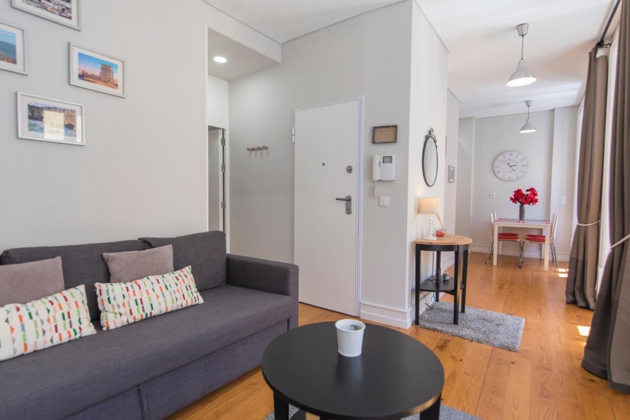Cozy Flat In The Heart Of Alfama Apartment Lisbon Bagian luar foto