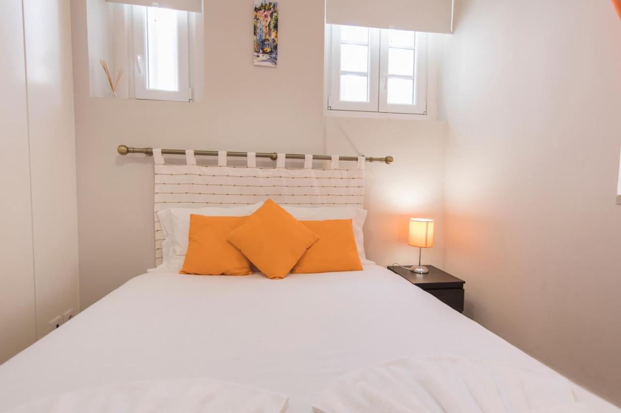 Cozy Flat In The Heart Of Alfama Apartment Lisbon Bagian luar foto