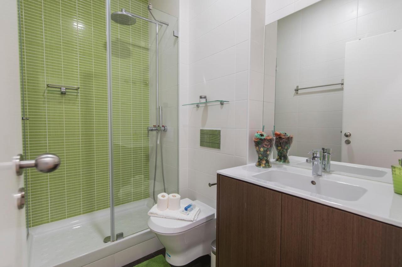 Cozy Flat In The Heart Of Alfama Apartment Lisbon Bagian luar foto